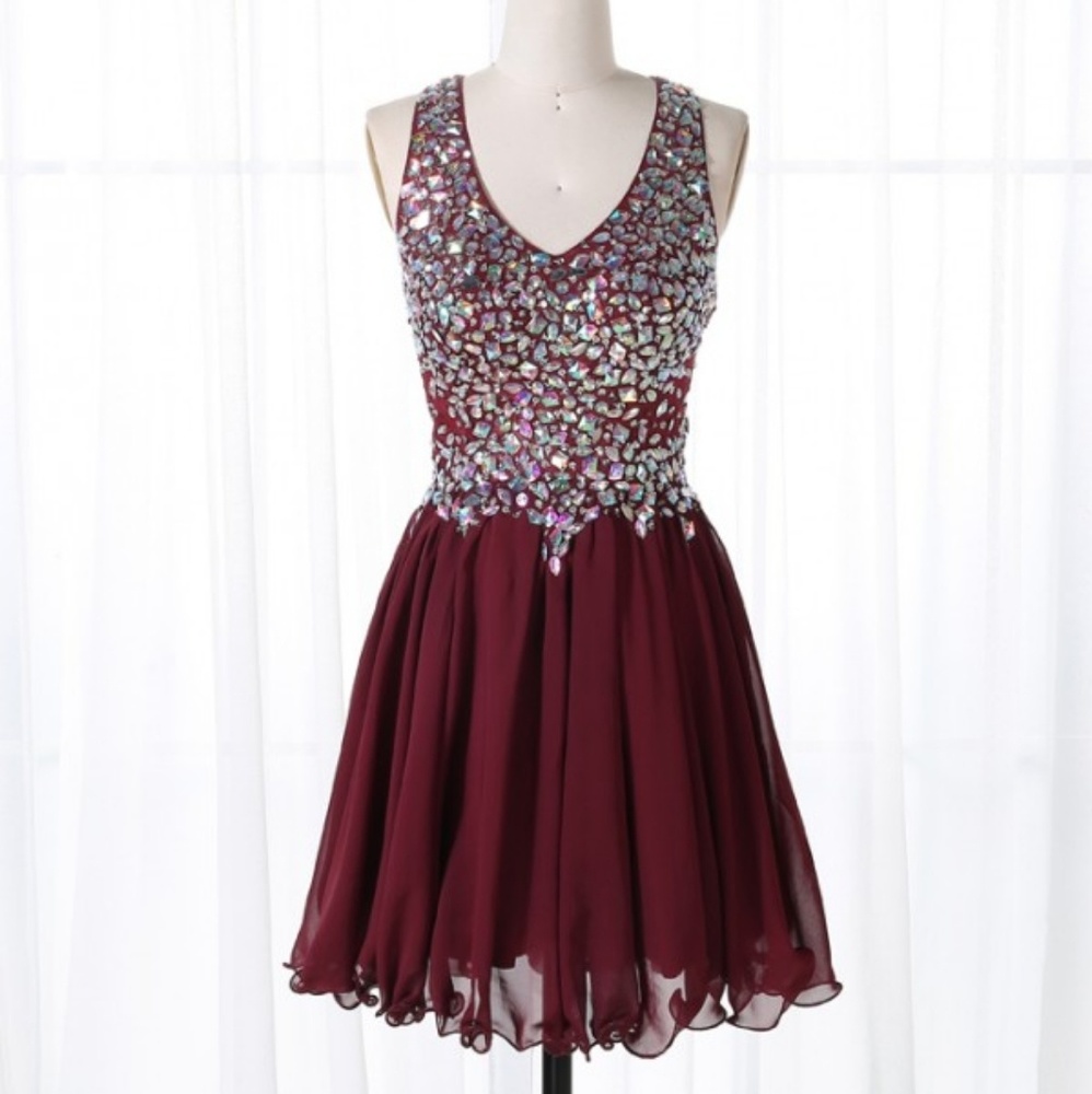 V-Neck Short Burgundy Dress
